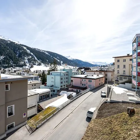 Ruetiboda 7-10 Personen Apartman Davos