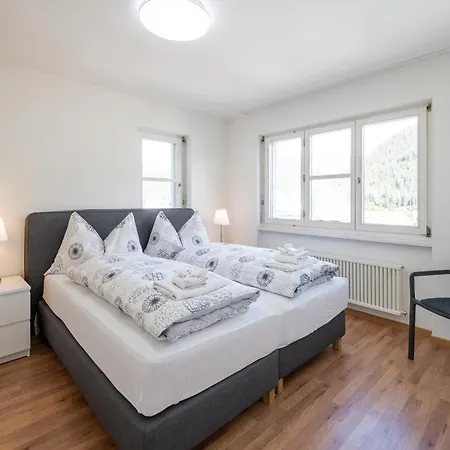 Ruetiboda 7-10 Personen Apartman