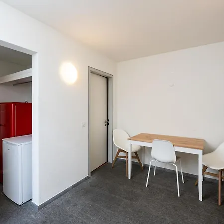 Ruetiboda 7-10 Personen Apartman